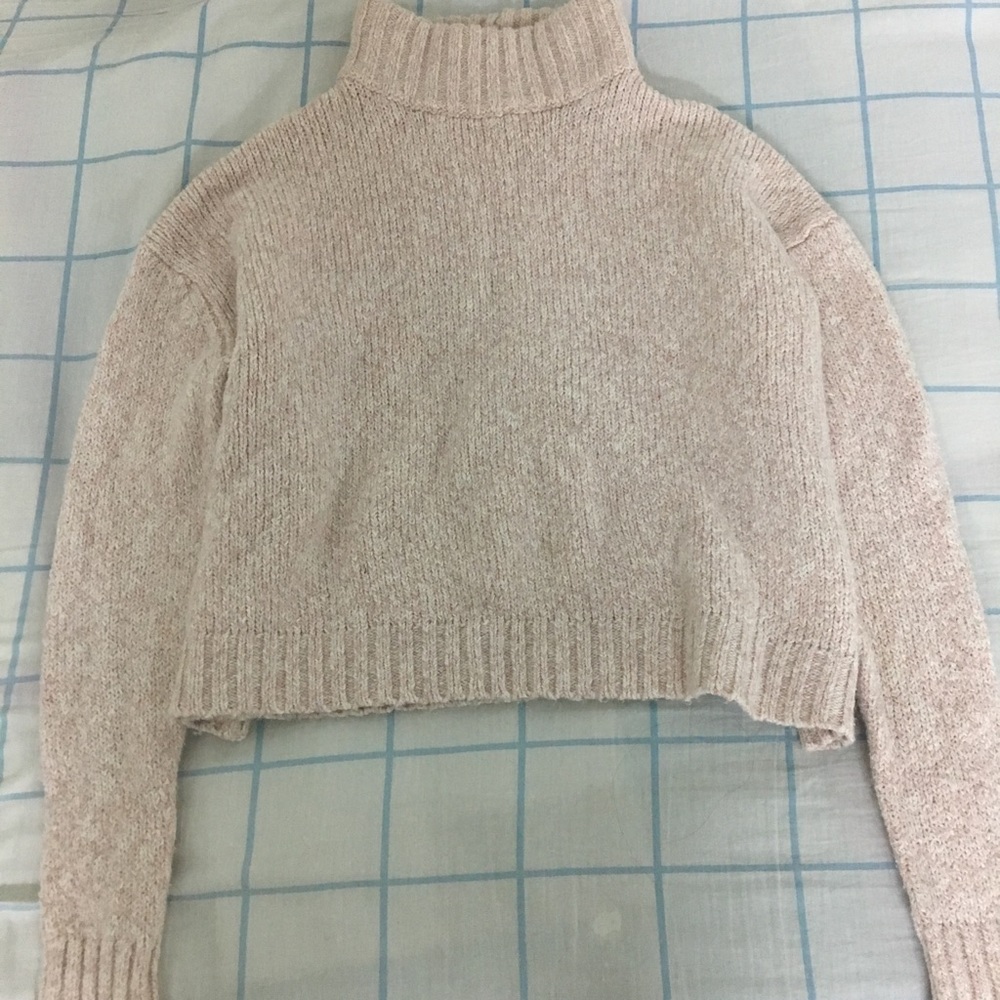 pink knit cropped turtleneck sweater